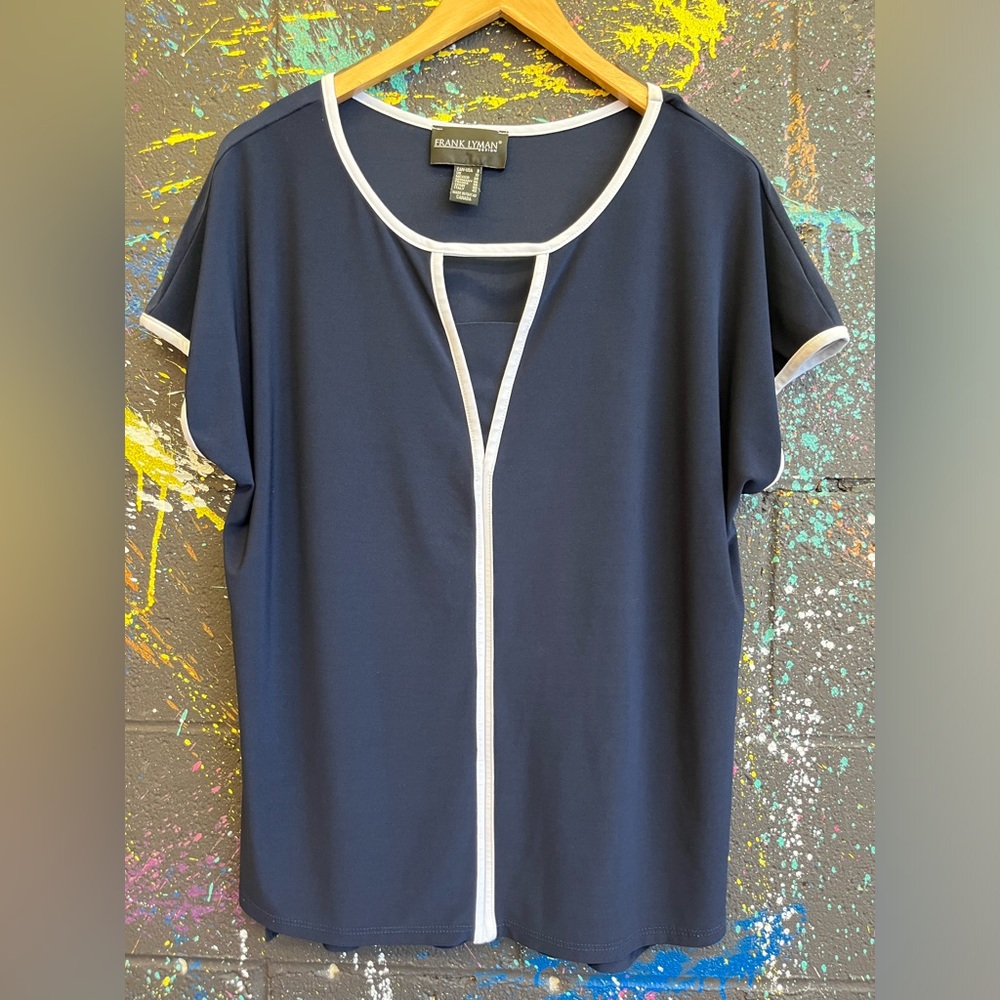 FRANK LYMAN NAVY CONTRAST BLOUSE